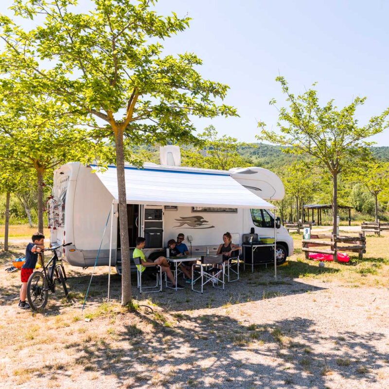 1000x1000-camper