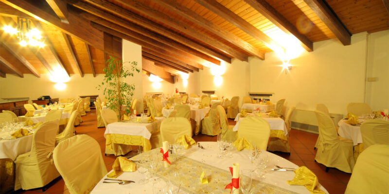 1800x1200-cena-natale-torre